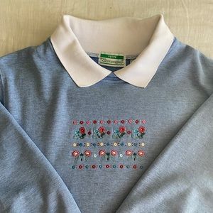 Cute Collared Sweatshirt